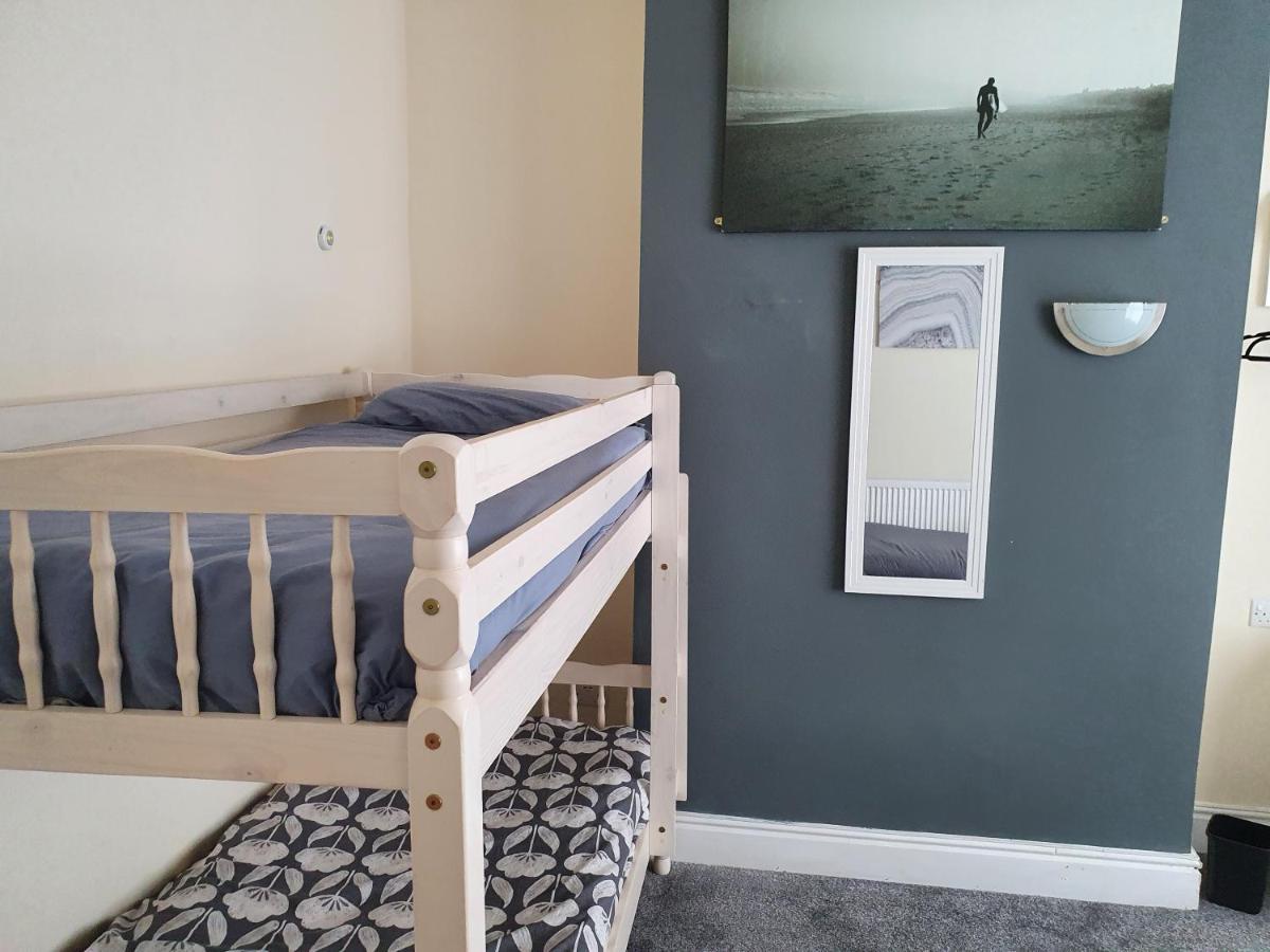 12 Person 6 Bedroom Self Catering House Liverpool Exterior foto